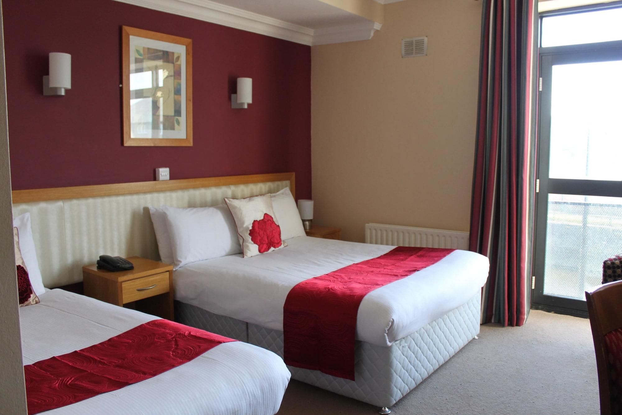 The Pier Hotel Limerick Junction Esterno foto