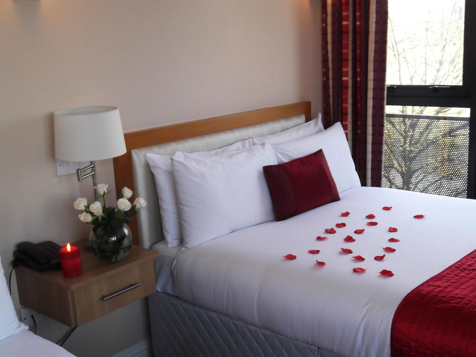 The Pier Hotel Limerick Junction Esterno foto