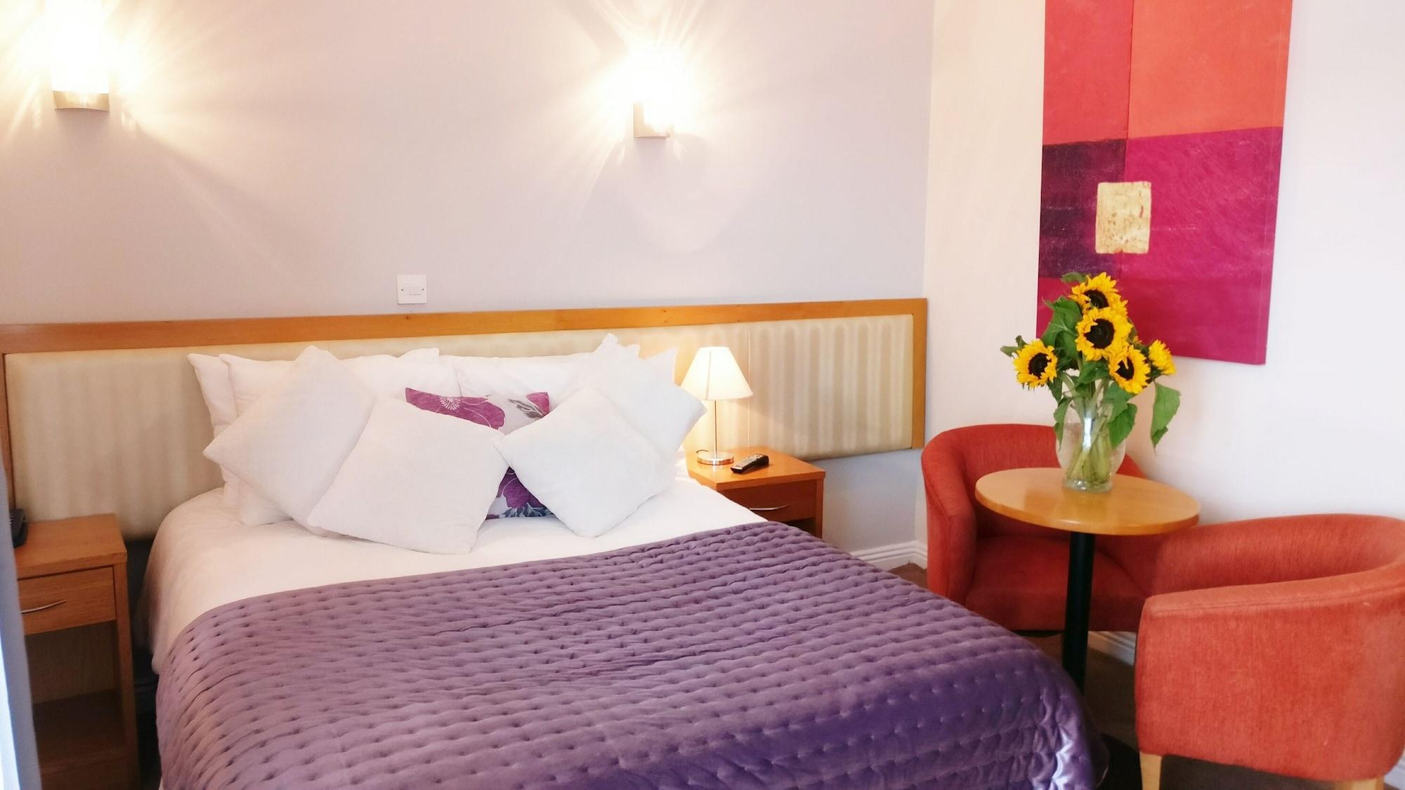 The Pier Hotel Limerick Junction Esterno foto