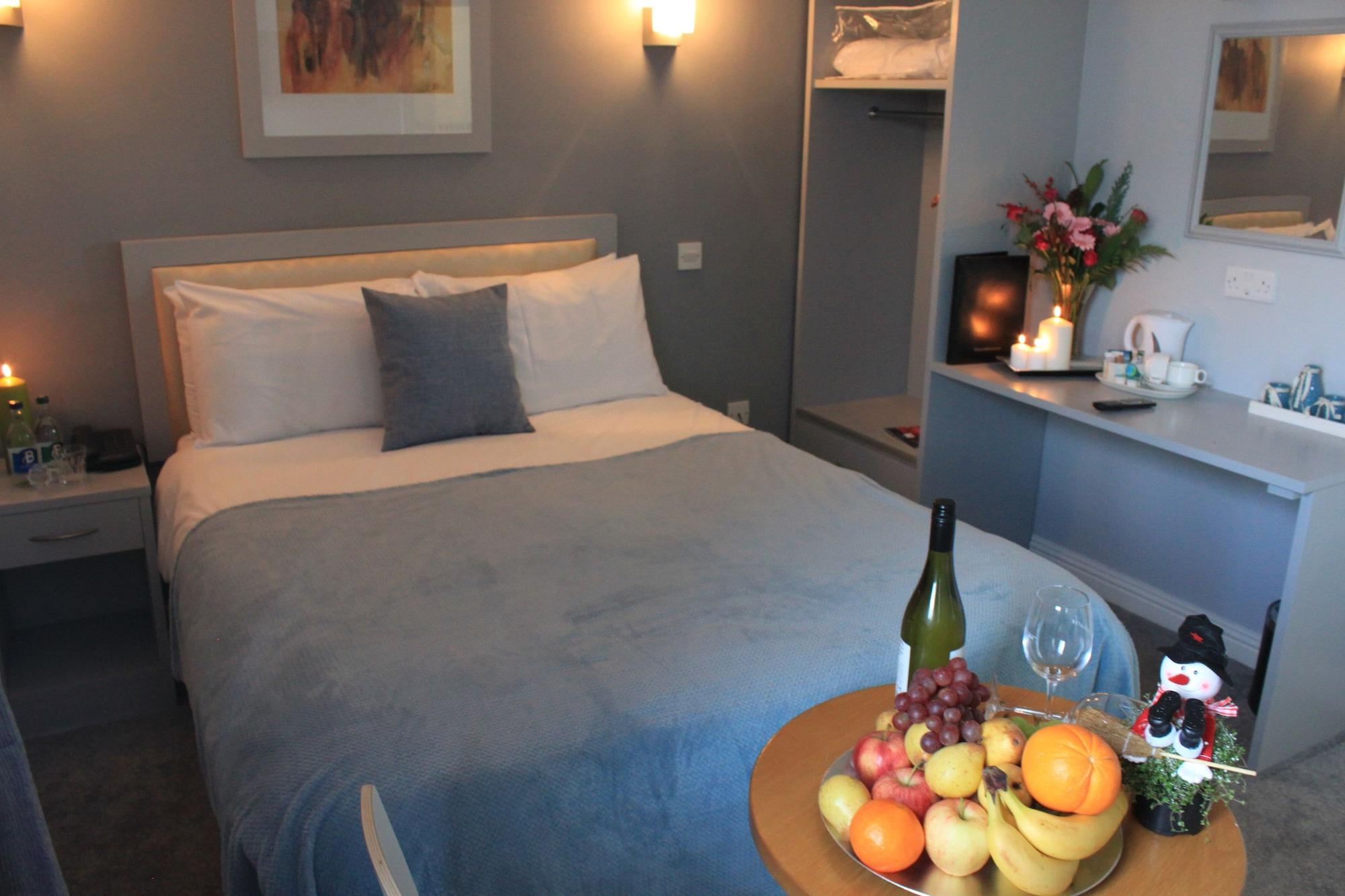 The Pier Hotel Limerick Junction Esterno foto